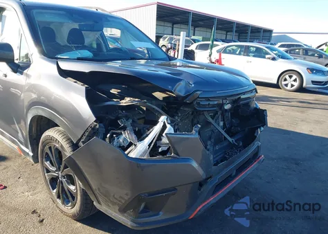 2024 Subaru Forester Sport z USA, uszkodzony, nr VIN JF2SKAGCXRH400320